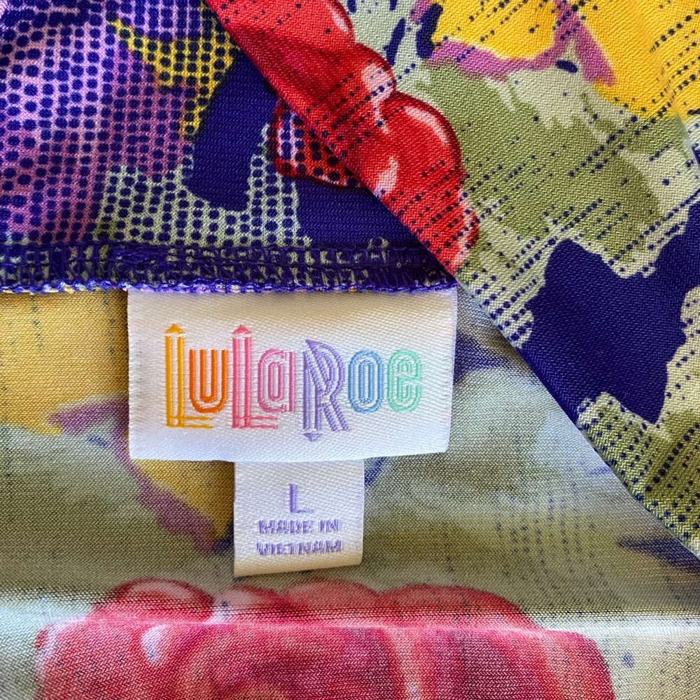 Lularoe Maxi Skirt Roses Pattern - Picture 3 of 6